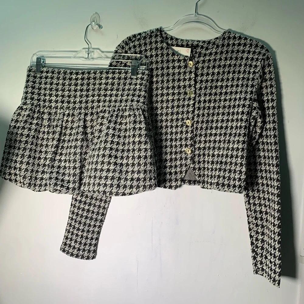 Zara NWT houndstooth blazer and miniskirt set Size L
Ref 1131/151 preppy party - Picture 5 of 13
